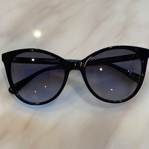 Longchamp Woman’s Sunglasses